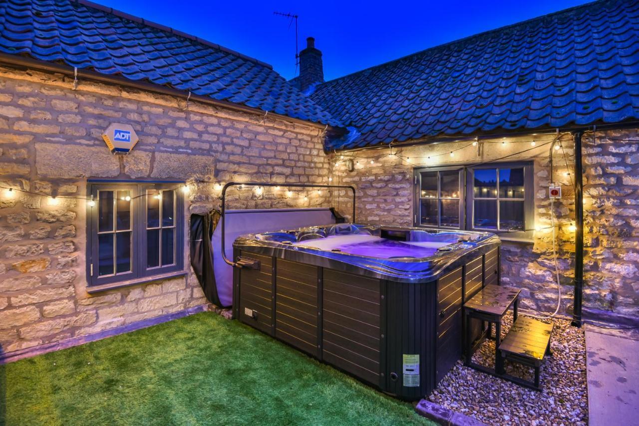 Pickering Rooftop Terrace ภายนอก รูปภาพ